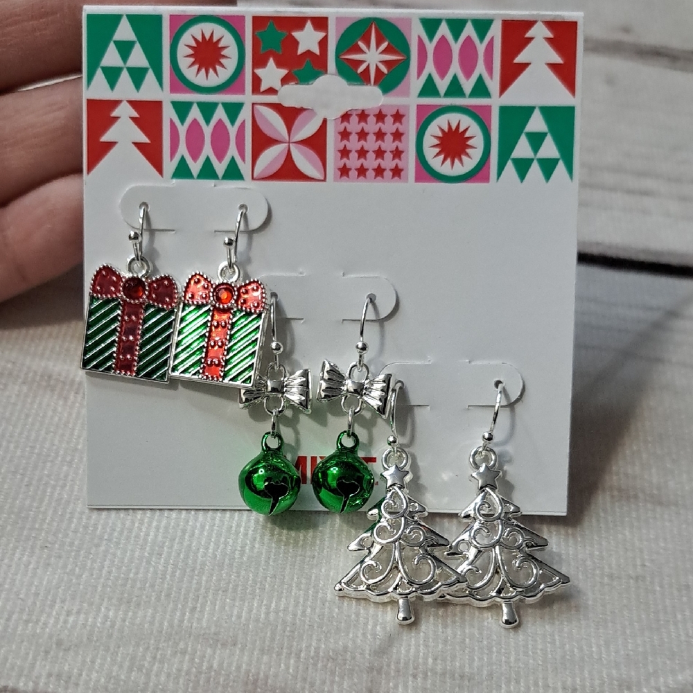 Mix It Festive Holiday Earrings Set